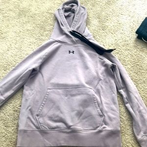 Under armour sweatshirt